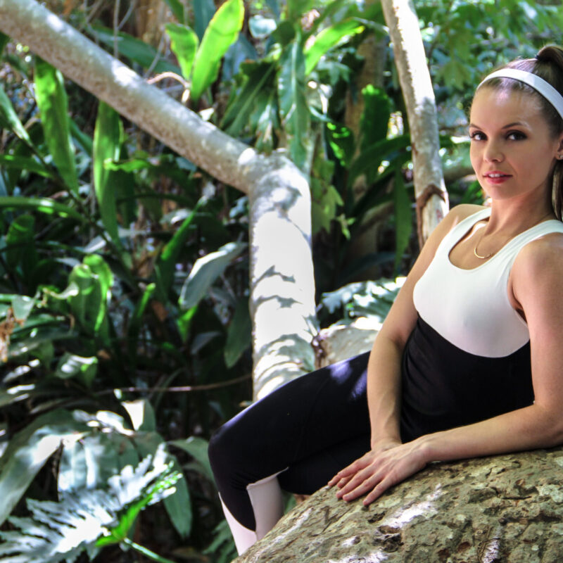 Roberta - bamboo top